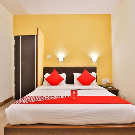 Hotel O Utsav Vadodara Extérieur photo
