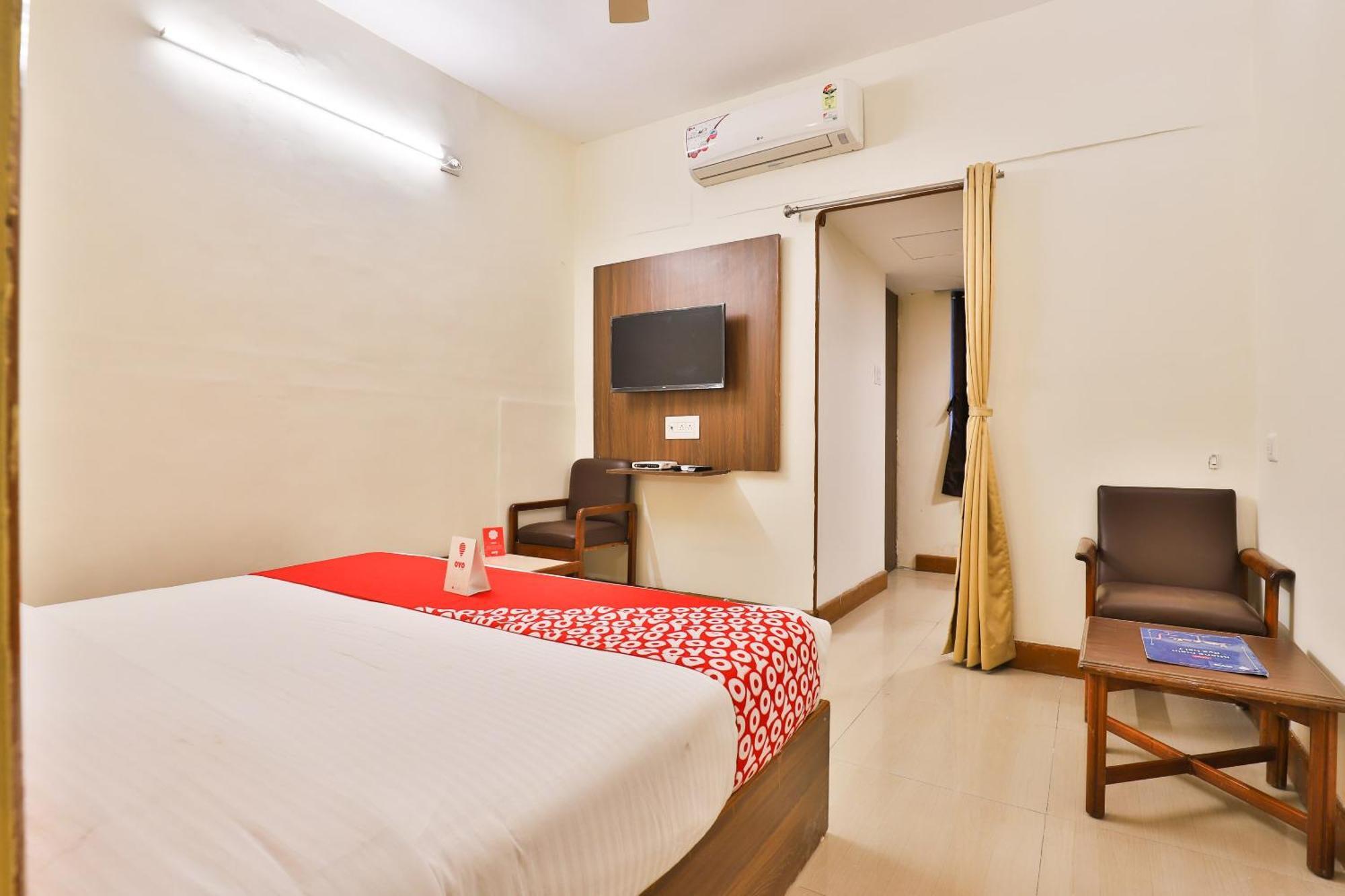Hotel O Utsav Vadodara Extérieur photo
